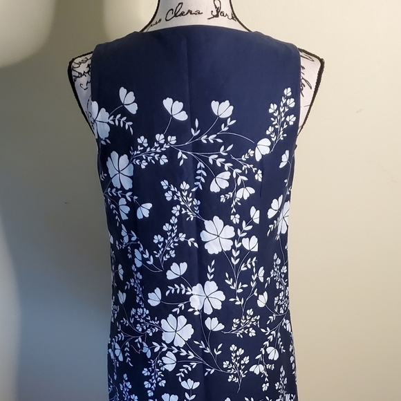 Ann Taylor Loft Floral Shift Dress Size XS - Picture 5 of 9